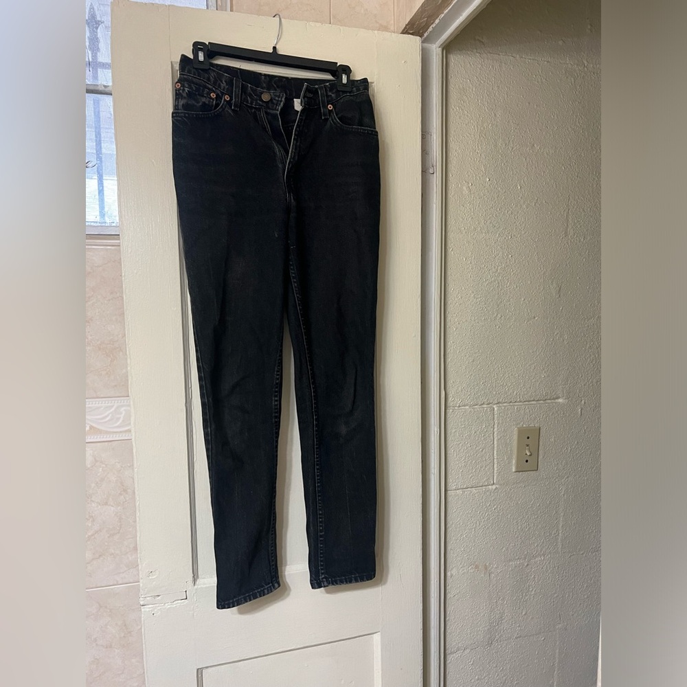 High-waisted Black Denim Levi’s Jeans (24 waist)